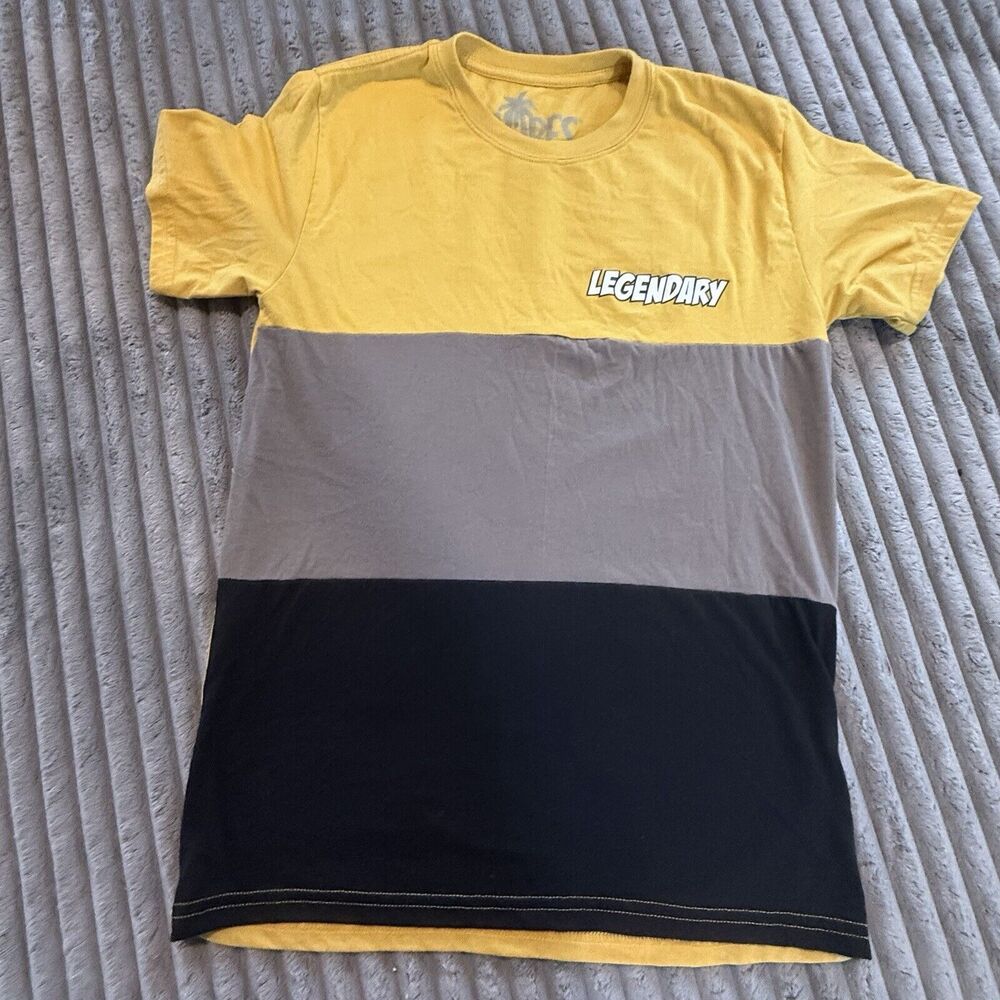 VIBES Legendary Mens M T Shirt Mustard, Brown And Black VTG Style Print Graphic